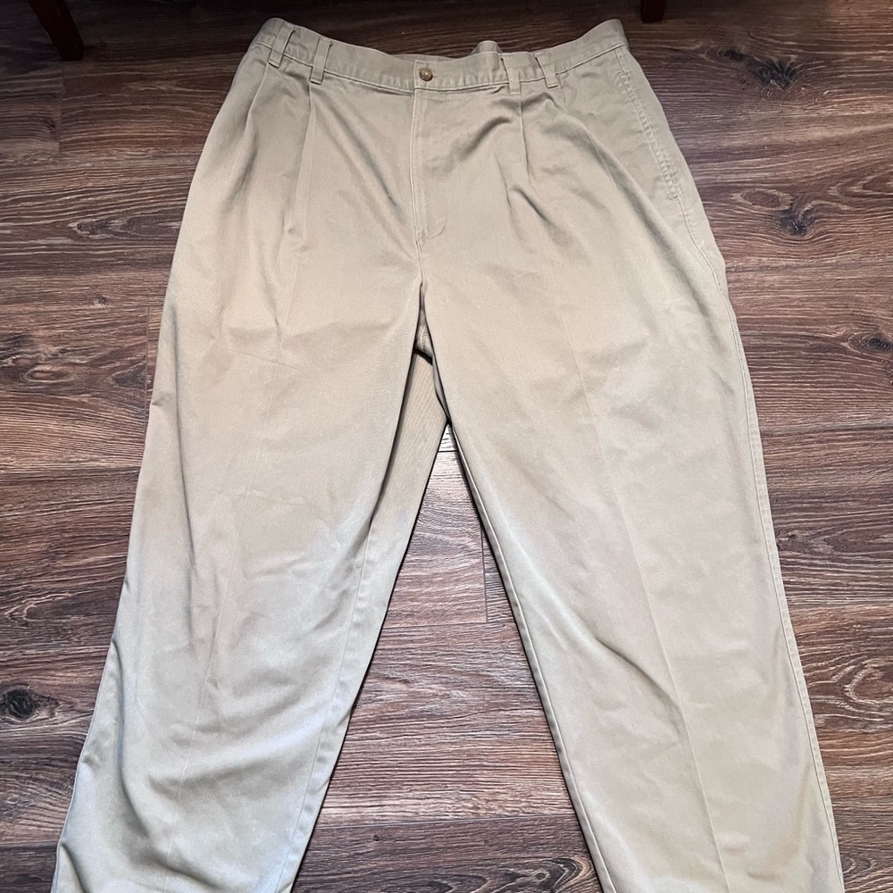 Wide legged slacks